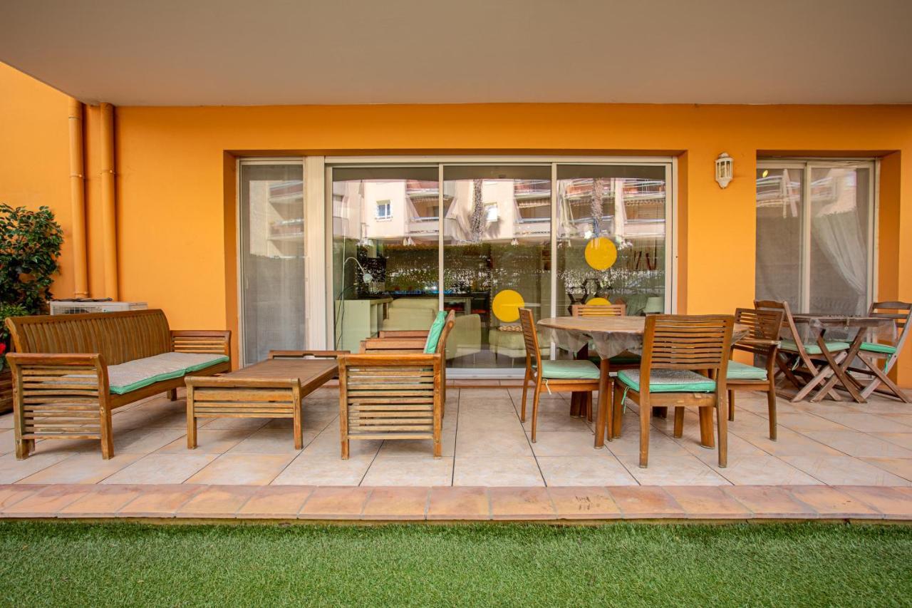 Appartement Centre Ville Cavalaire Bagian luar foto