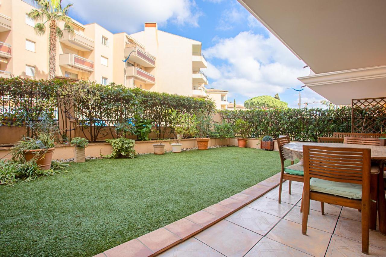 Appartement Centre Ville Cavalaire Bagian luar foto