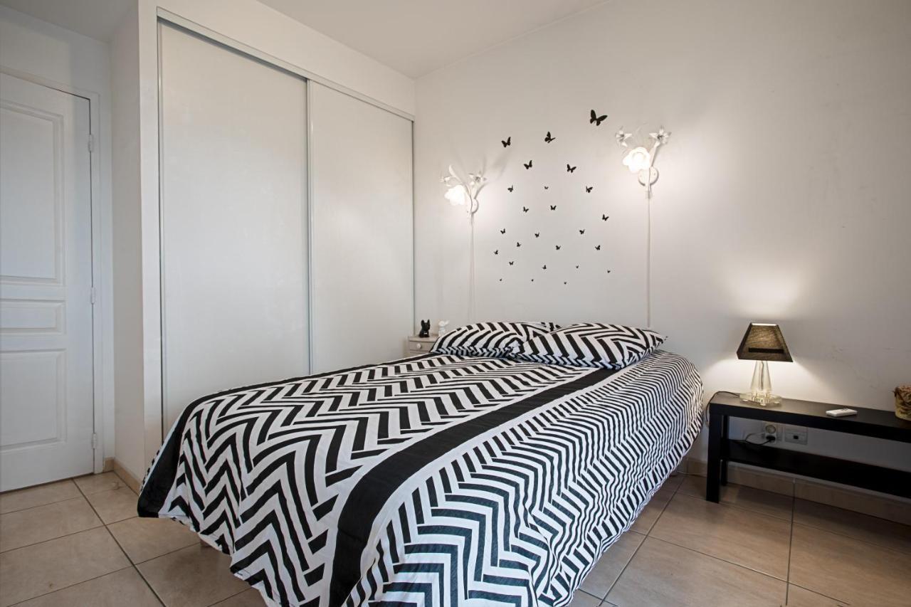 Appartement Centre Ville Cavalaire Bagian luar foto